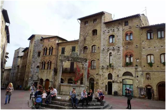 貝洛特門窗，定制你的專屬生活