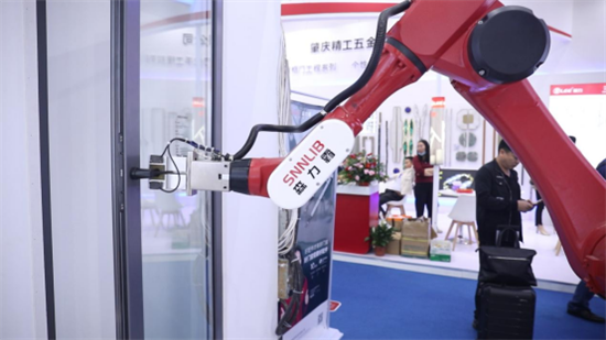 圓滿落幕 深圳森力霸閃耀第29屆鋁門窗幕墻新產品博覽會