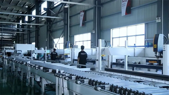 對話德技優品雷少軍,鋁合金門窗品牌為每個家庭筑起安全屏障