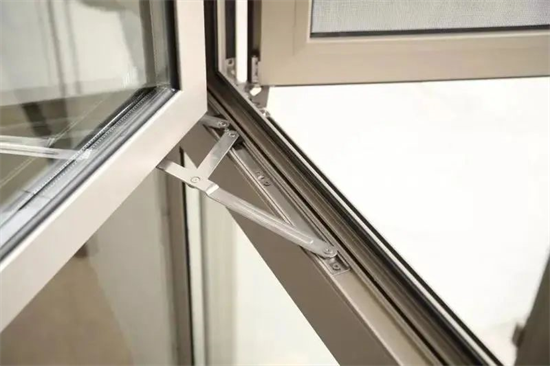 延長門窗使用壽命的5個保養(yǎng)技巧，讓你的家門窗更耐用!