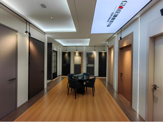 恩平大商許惠楨：破局寒冬，百萬加盟“鋼亦美”開啟創業新征程