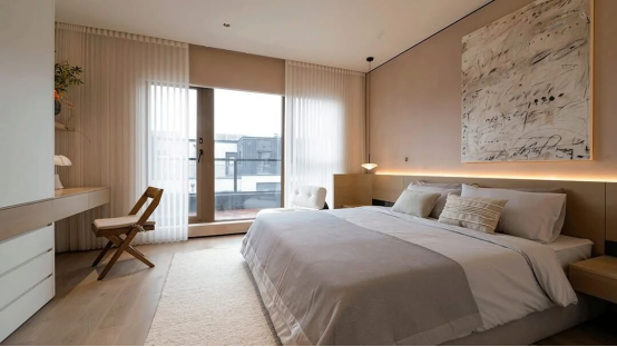 給家戴上無框眼鏡丨住向Omega重型提升門，靜享高清四季!